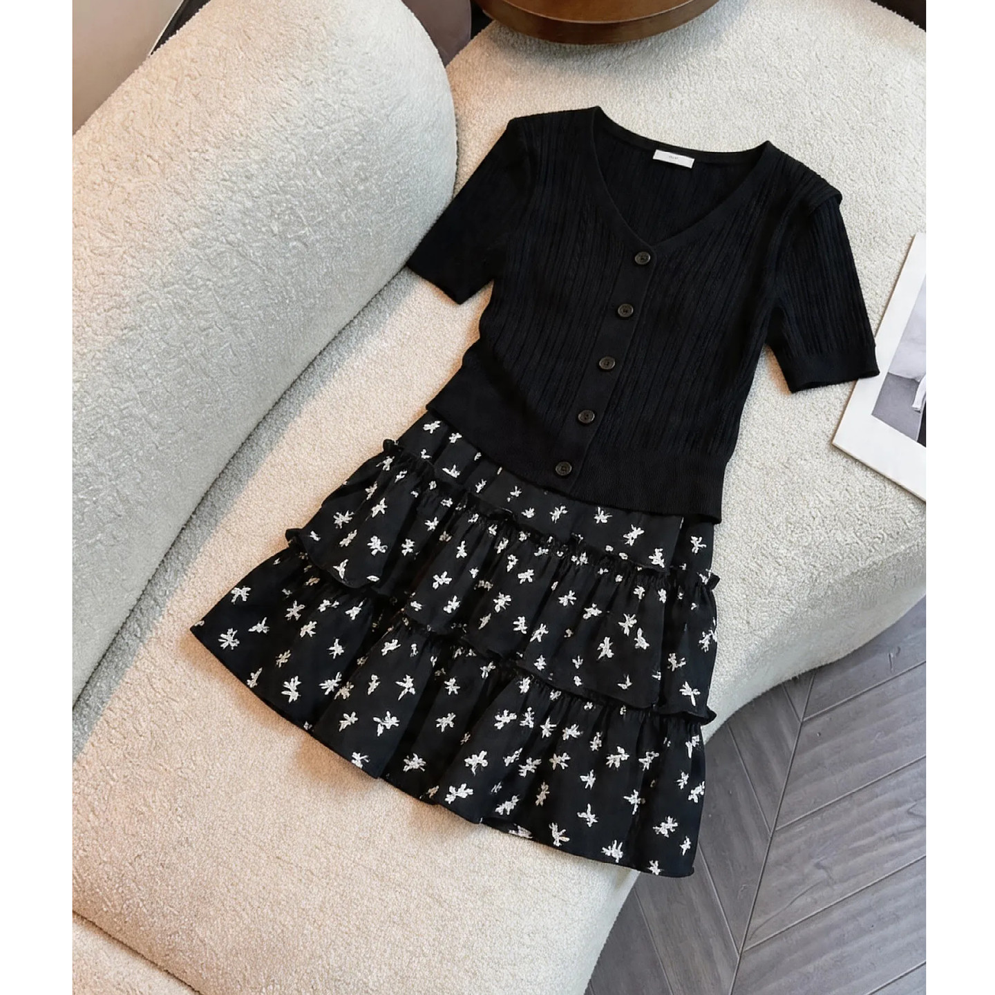 高端大码女装黑色短袖针织衫+花色雪纺半身裙a字短裙时尚两件套装