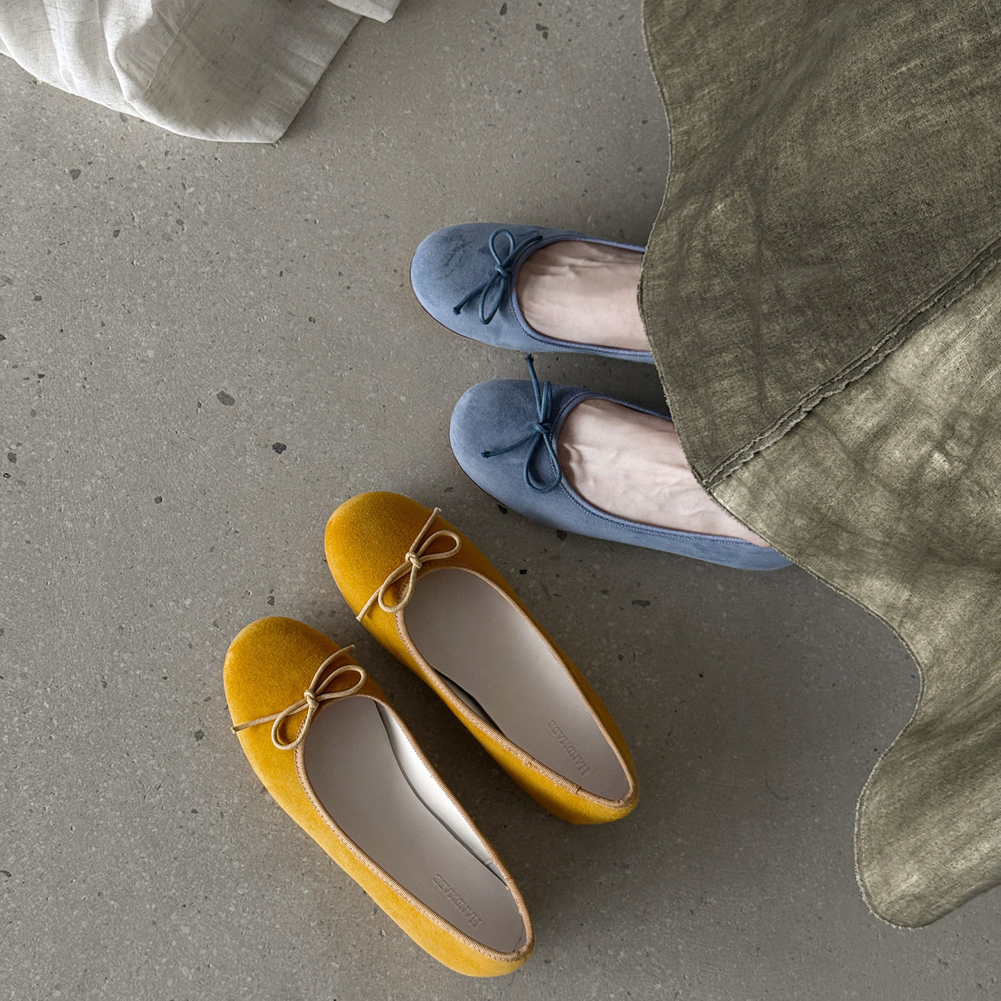 真皮磨砂羊皮纯色浅口单鞋女款2025新款春秋鞋子女平底芭蕾舞鞋女