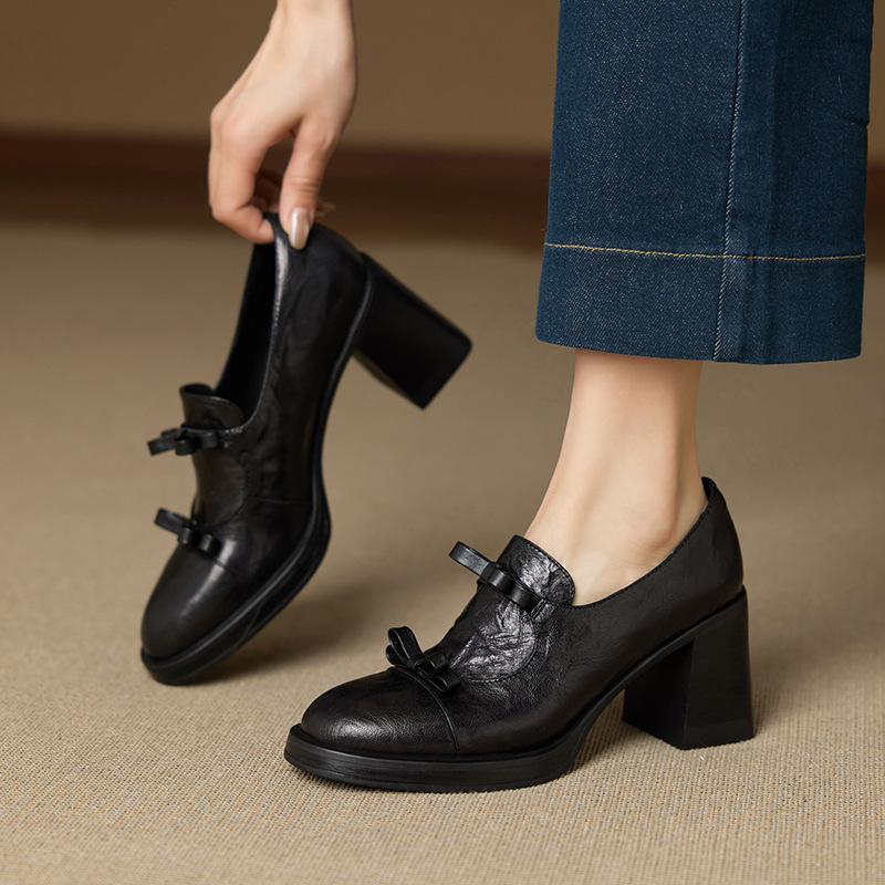 7.5CM 真皮圆头厚底深口乐福鞋女25新款蝴蝶结粗跟防水台高跟单鞋