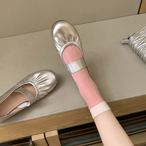 2024春法式银色圆头浅口一字带玛丽珍鞋女平底芭蕾单鞋低跟奶奶鞋