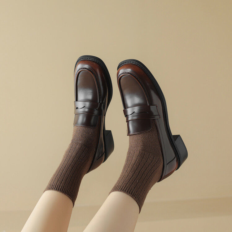 简约百搭四季单鞋女粗跟小皮鞋2025秋新款圆头中跟通勤乐福鞋女鞋,户外/登山/野营/旅行用品,登山鞋/徒步鞋,淘宝优惠券,粉丝福利购,淘宝优惠卷