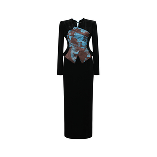 新中式黑色高级感国风拼接设计感连衣裙女装秋冬改良旗袍长款裙子