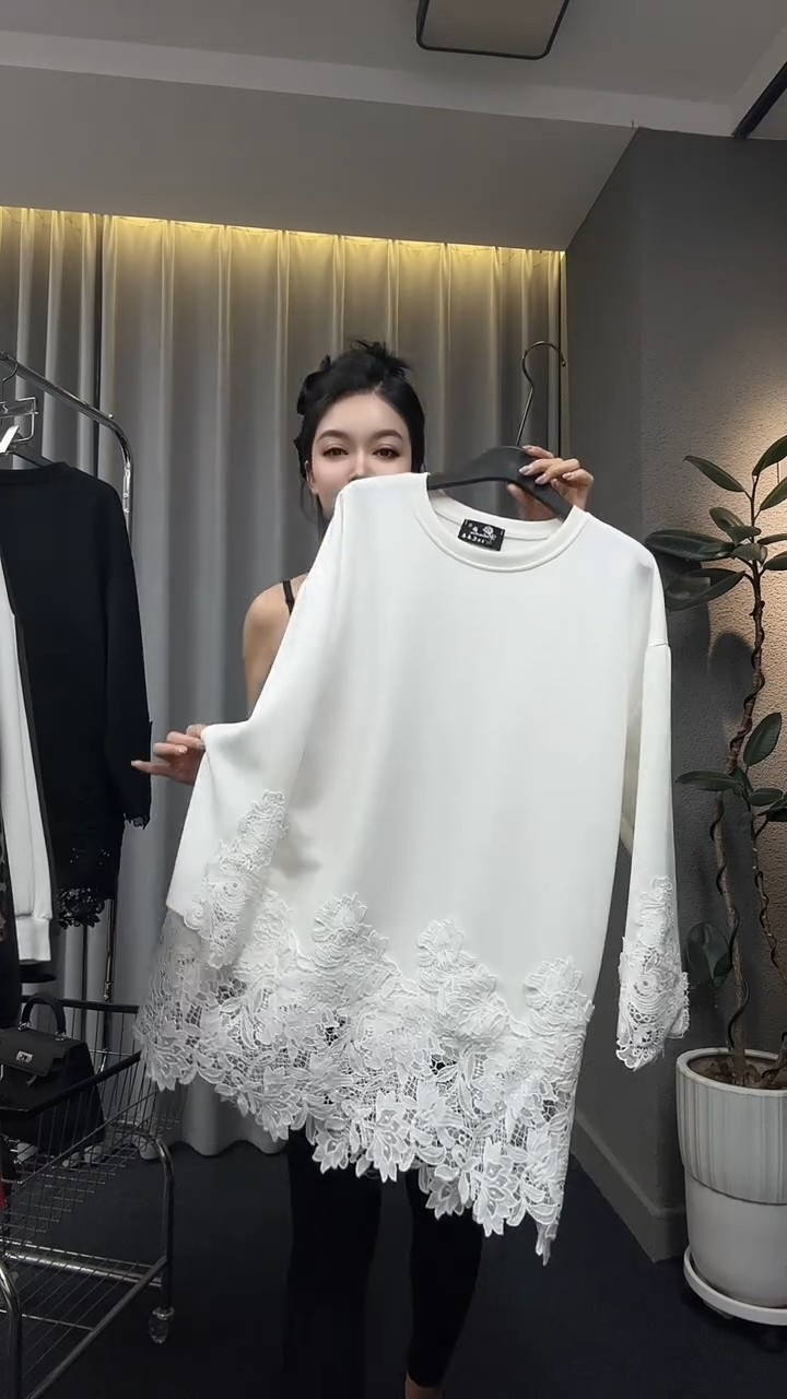 大码蕾丝拼接中长款韩系宽松圆领长袖T恤裙百搭万能打底裙小衫潮t