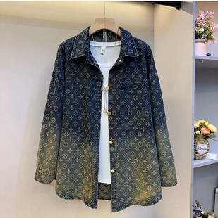 水洗过度色压花工艺牛仔衬衫女大码外套2025秋季长袖休闲衬衫外衣