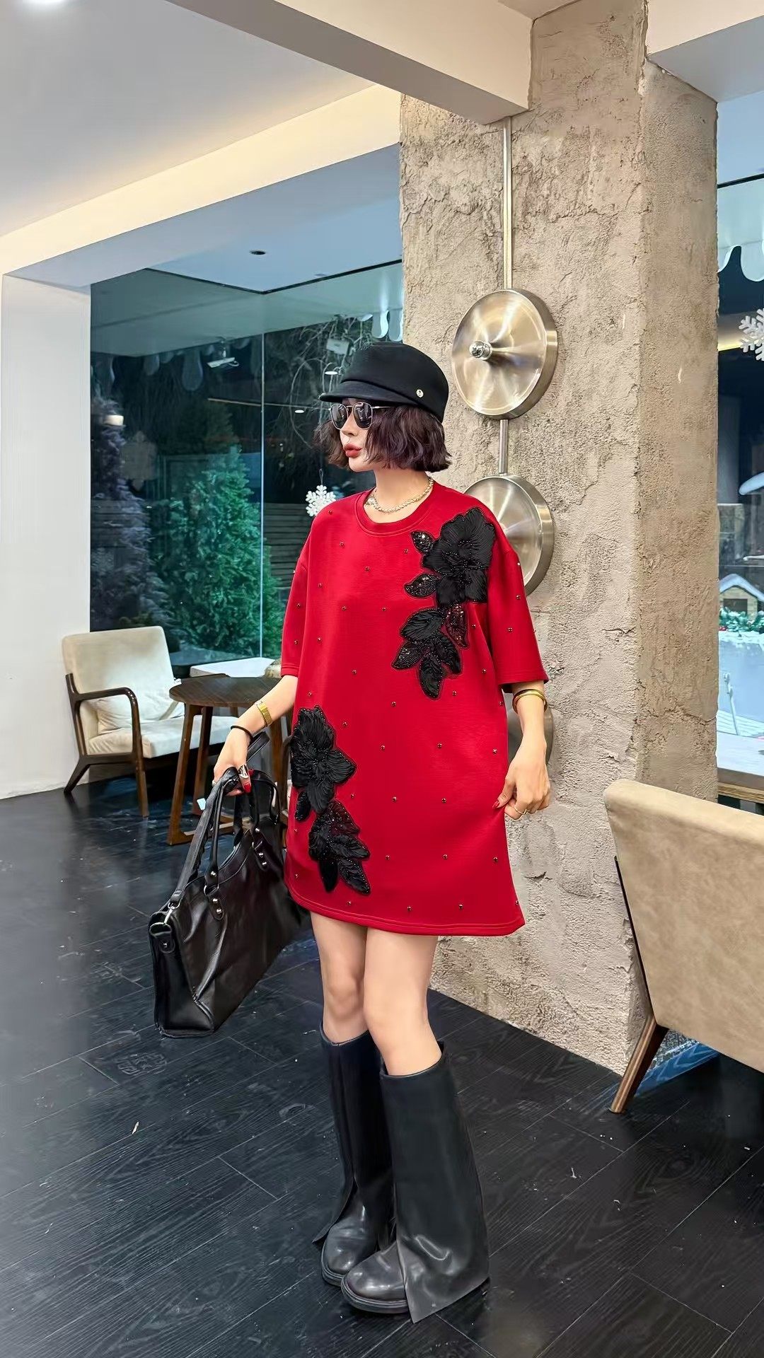 胖m钉珠花朵亮片短袖T恤女宽松百搭显瘦遮肉中长款遮臀大衫上衣女