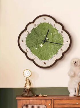 绿色风景中古风挂墙钟表客厅挂钟2025新款高级感静音时钟装饰挂画