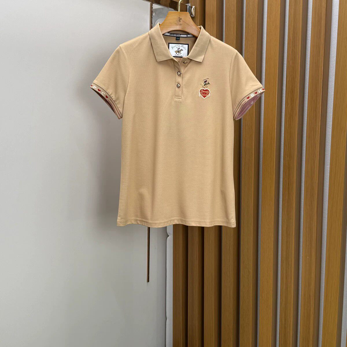 比华利保罗女装翻领短袖T恤夏季桑蚕丝混棉刺绣休闲上衣舒适透气