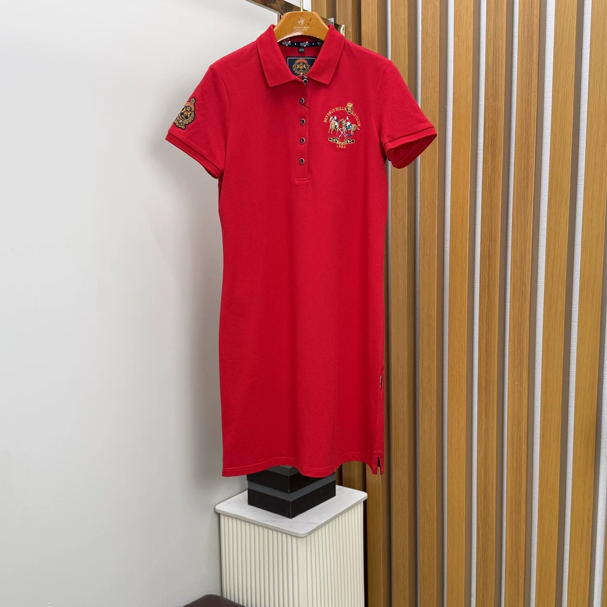 比华利保罗女士红色翻领POLO衫连衣裙夏季短袖刺绣休闲百搭