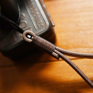 手工制作1.2cm宽真皮相机腕带头层牛皮微单单反手挂绳植鞣皮手绳