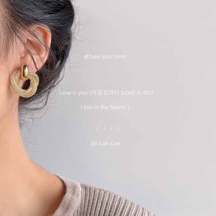 不规则女小众新款personality时尚圆形镂空复古山茶花哑光气质