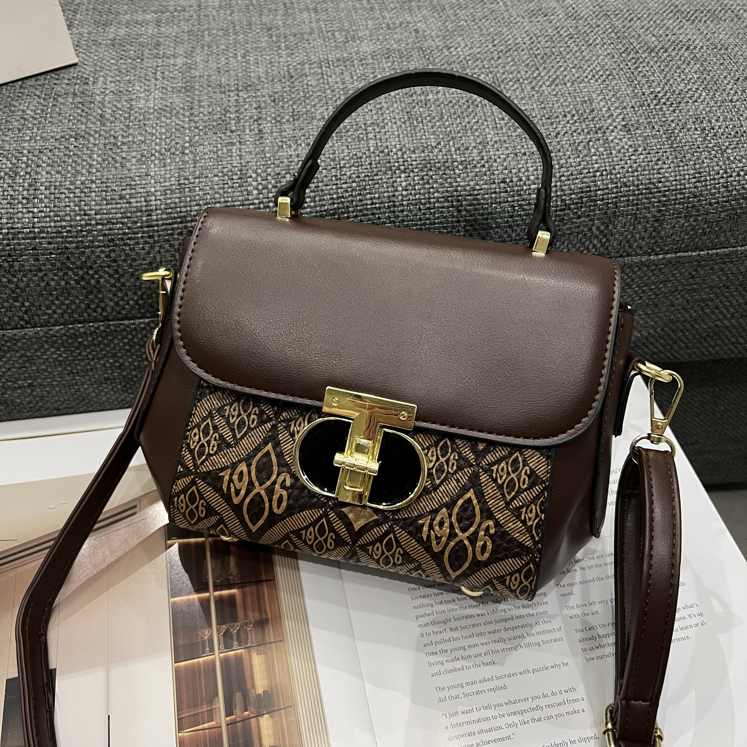 2026新款包包女款时尚百搭手提小方包高级感单肩斜挎包休闲枕头包