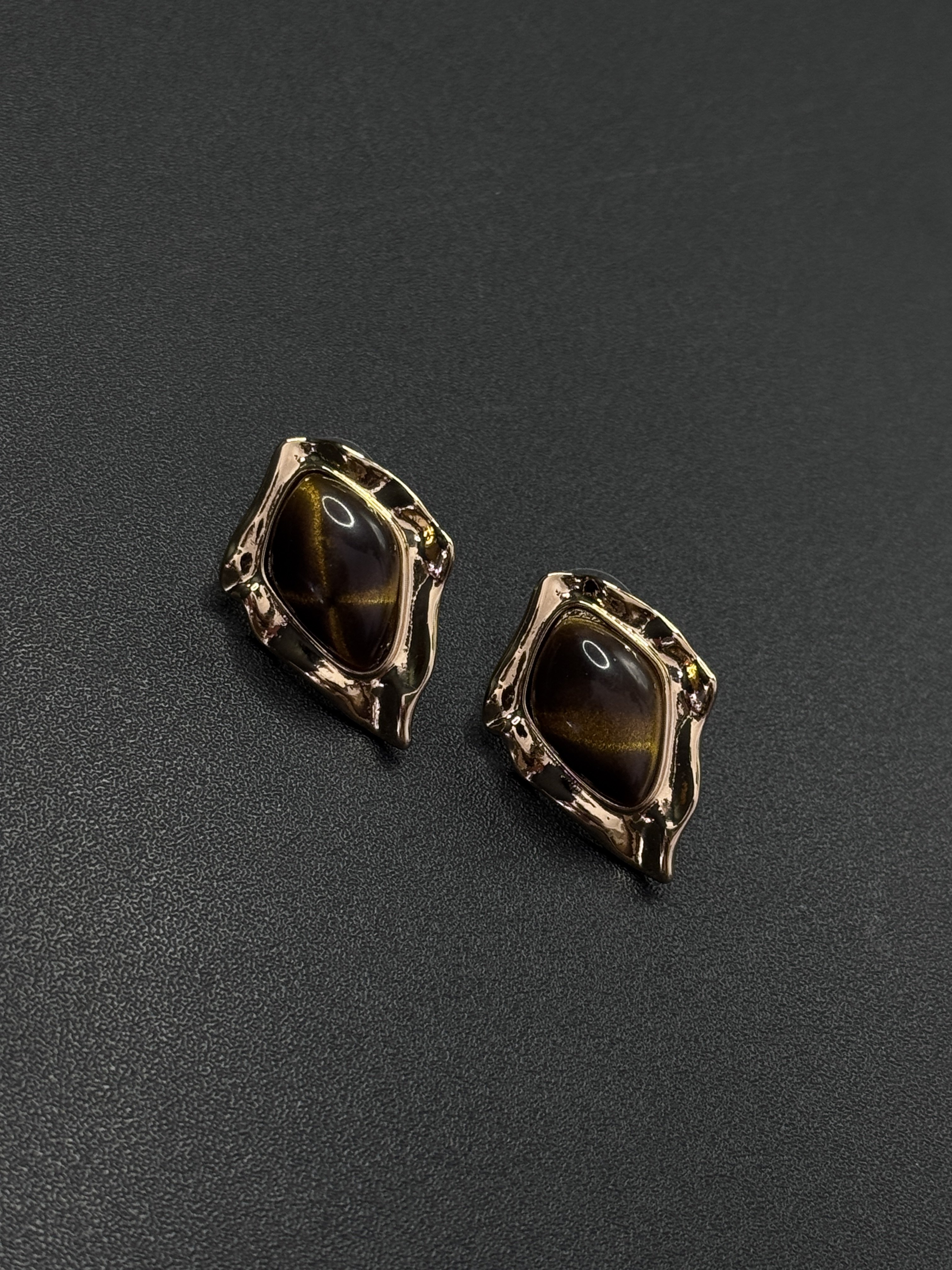 Vintage古著法式复古轻奢菱形宝石耳环女设计感夸张耳钉P120955