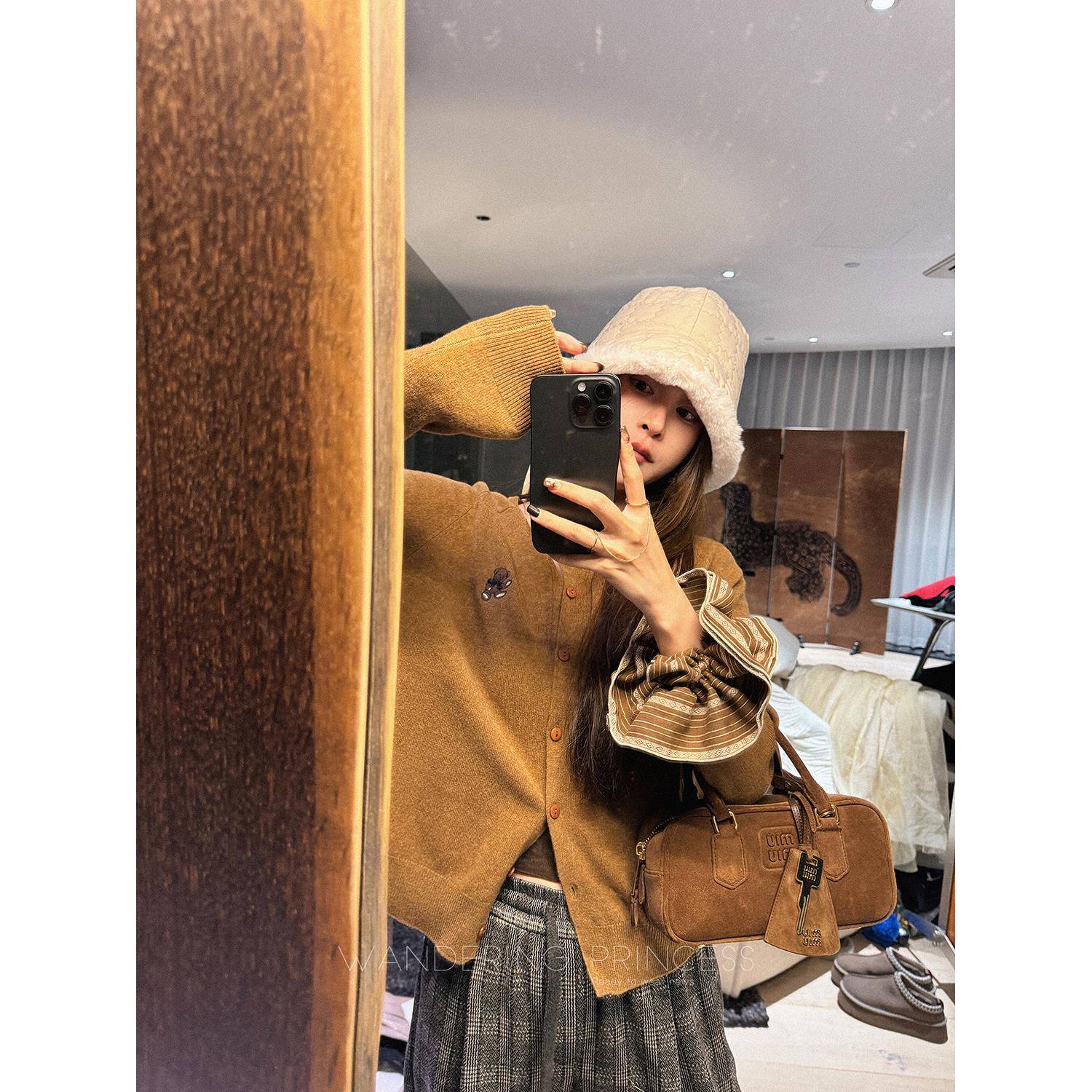 钱美西 1oo洲美舒丽诺面料特调 自制熊刺绣 i人适区M02097针织小