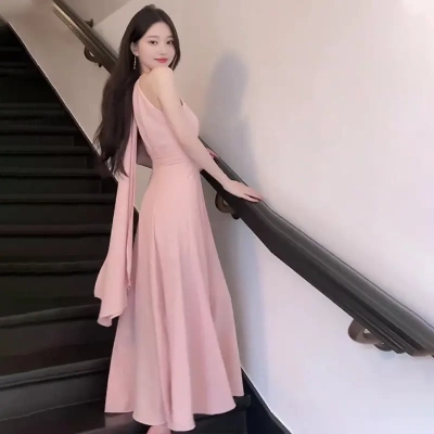 11643#粉色小众宴会晚礼服温柔风气质收腰显瘦a字长裙法式挂脖连
