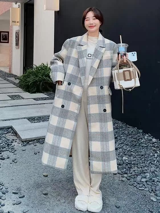 赫本风毛呢外套女秋冬季2023年新款高级感炸街中长款呢子大衣加厚