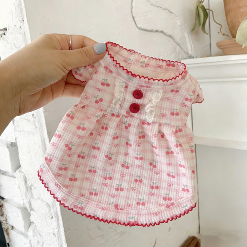 宠物衣服猫咪狗狗衣服春夏花边粉色樱桃背心裙约克夏比熊泰迪