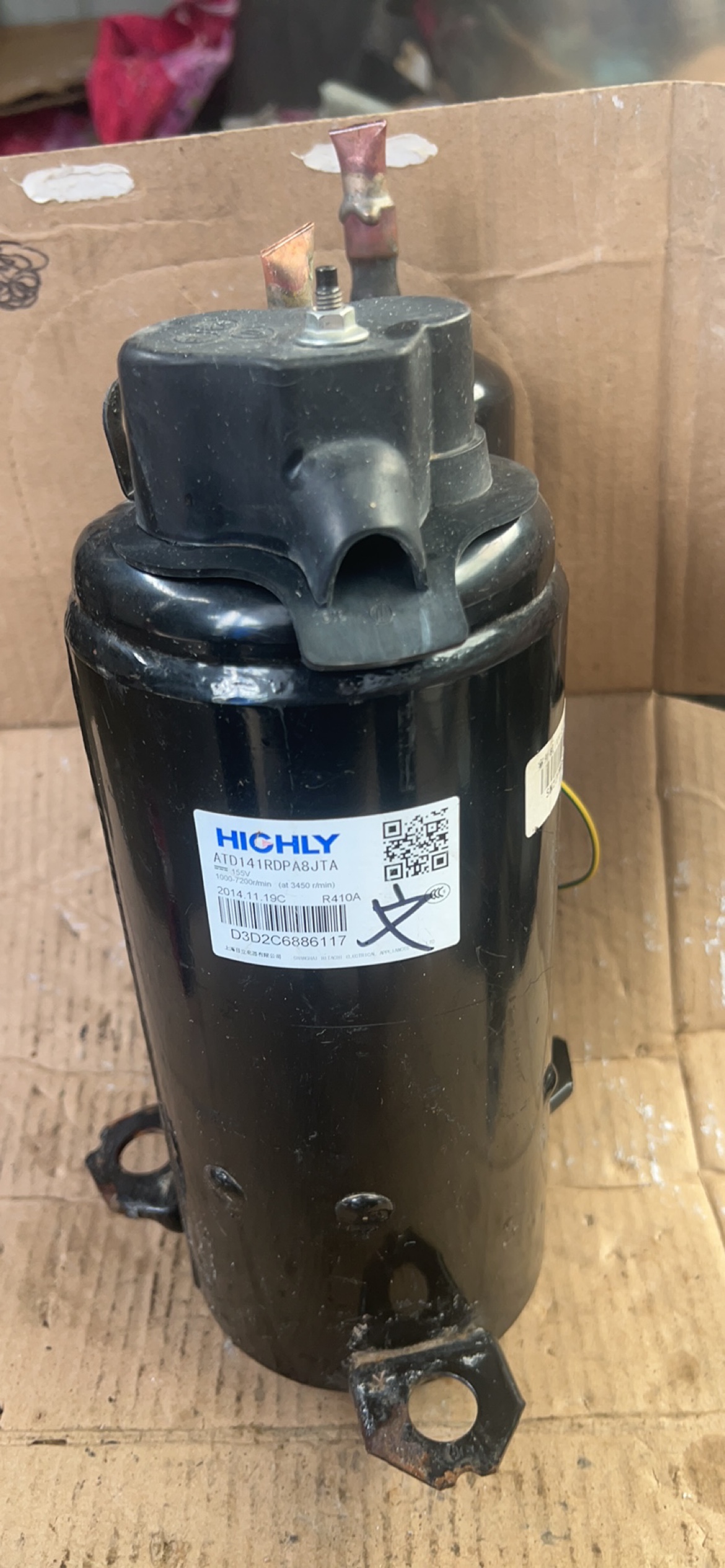 日立变频压缩机ATD141RDPA8JTA (R410) 原机拆件 包好