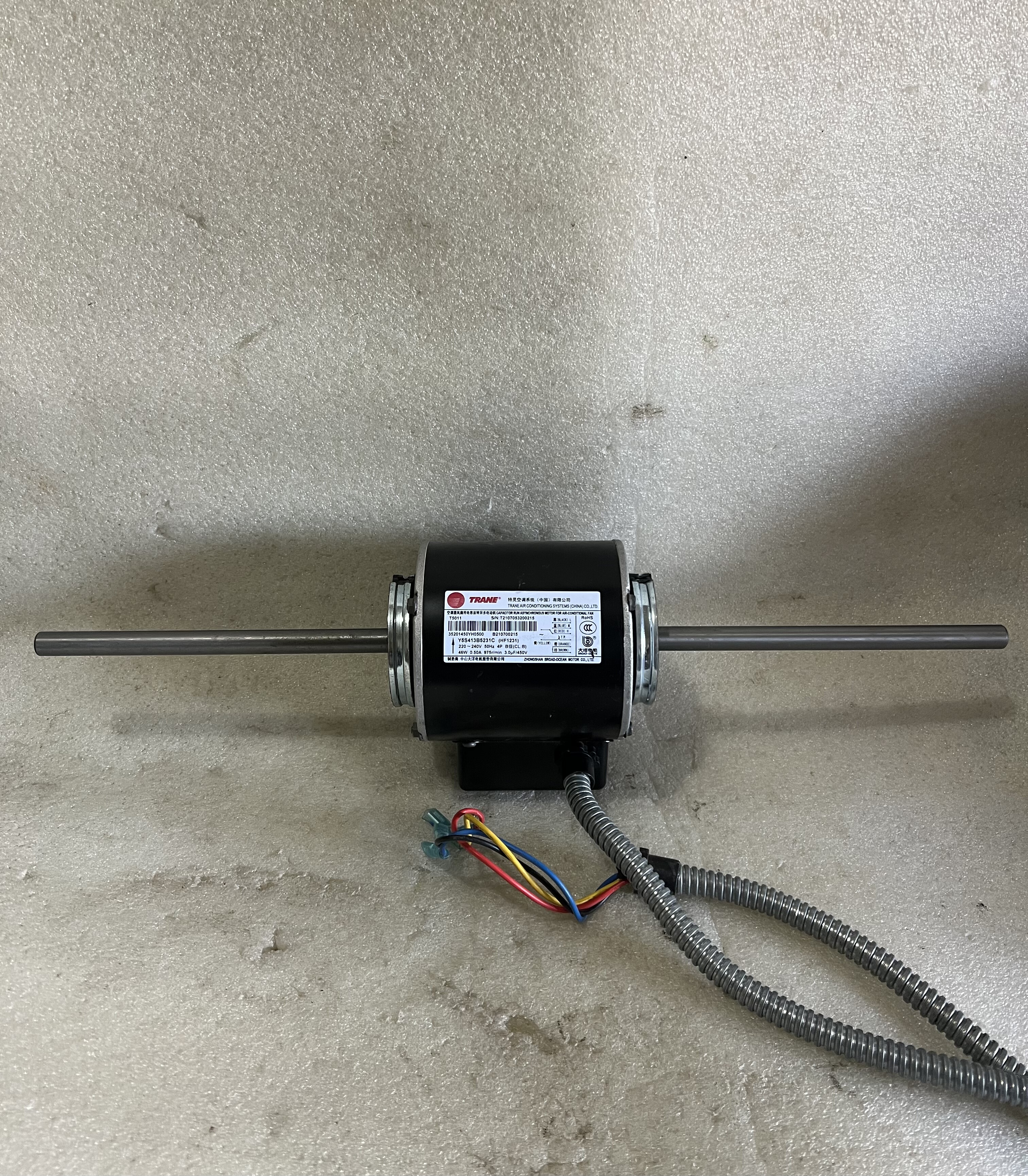 适用于TRANE特灵中央空调电机Y5S413B5231C(HF1231) 46W 原装拆机
