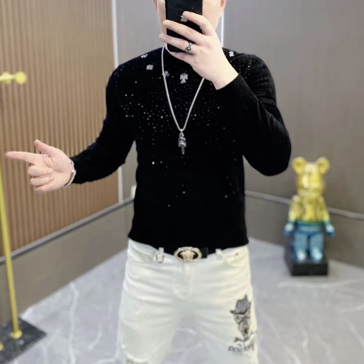 2024欧货站冬季新款男士天鹅绒提花烫钻时尚修身痞帅针织毛衣男士