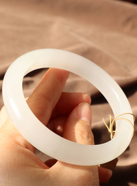 金丝玉天山翠高冰飘雪翠56mm手镯