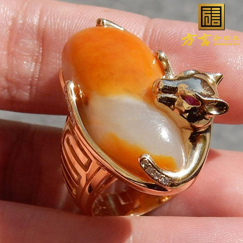方言精品放大漏12万元珍稀俏皮名品红桔皮包银18K金镶玉真钻戒指F