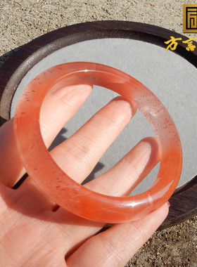 四川凉山冰飘南红玛瑙54mm手镯