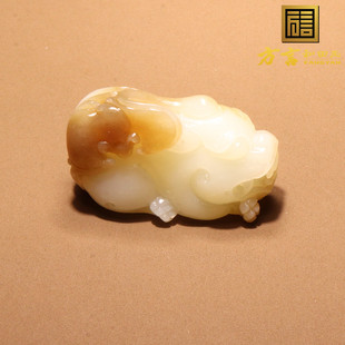 嗨翻天方言品牌和田玉佩戴级新疆温润细腻且末料糖白玉貔貅吊坠O7