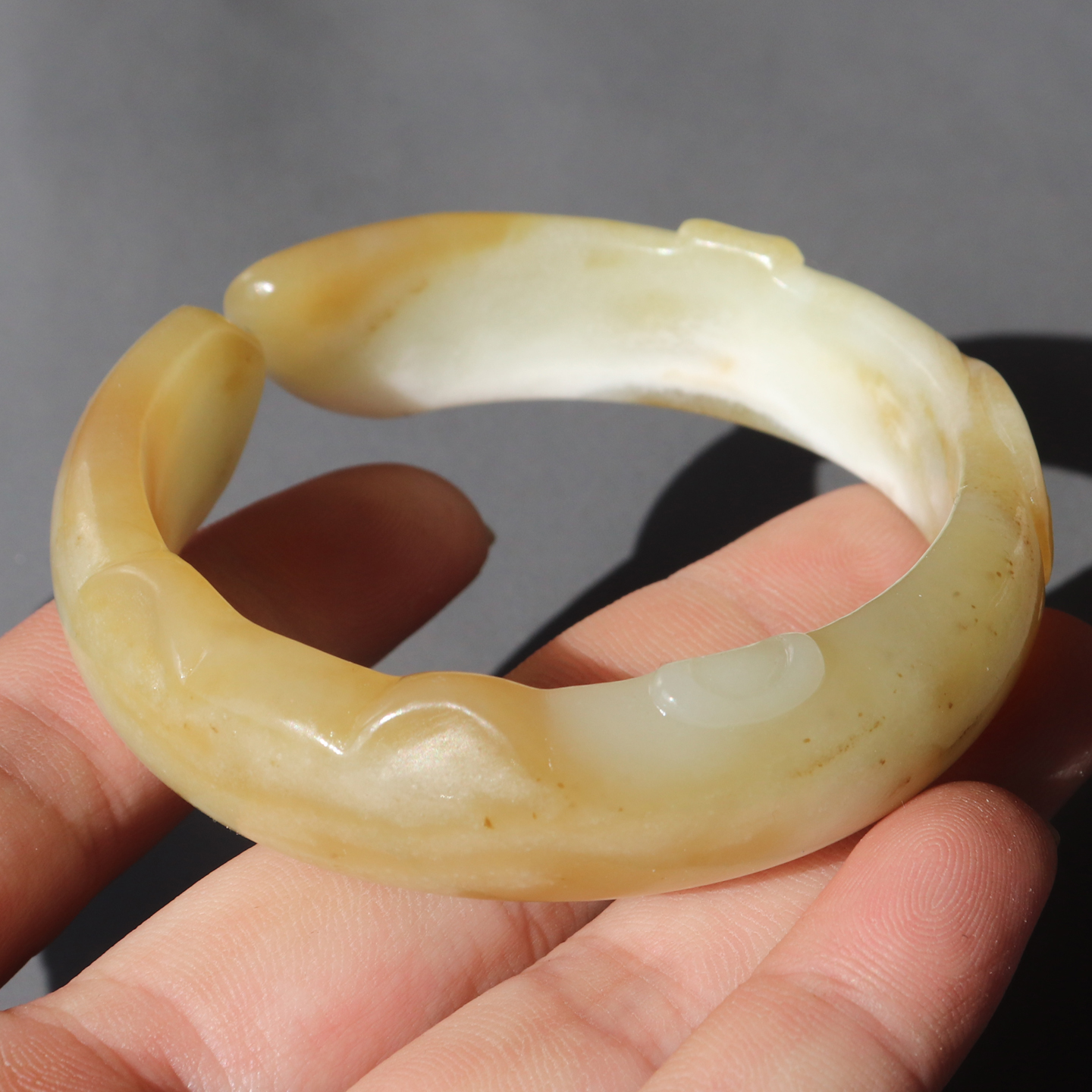 和田玉糖白内径58mm猫镯手镯