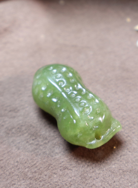 俄罗斯老坑料阳绿碧玉黄财神吊坠