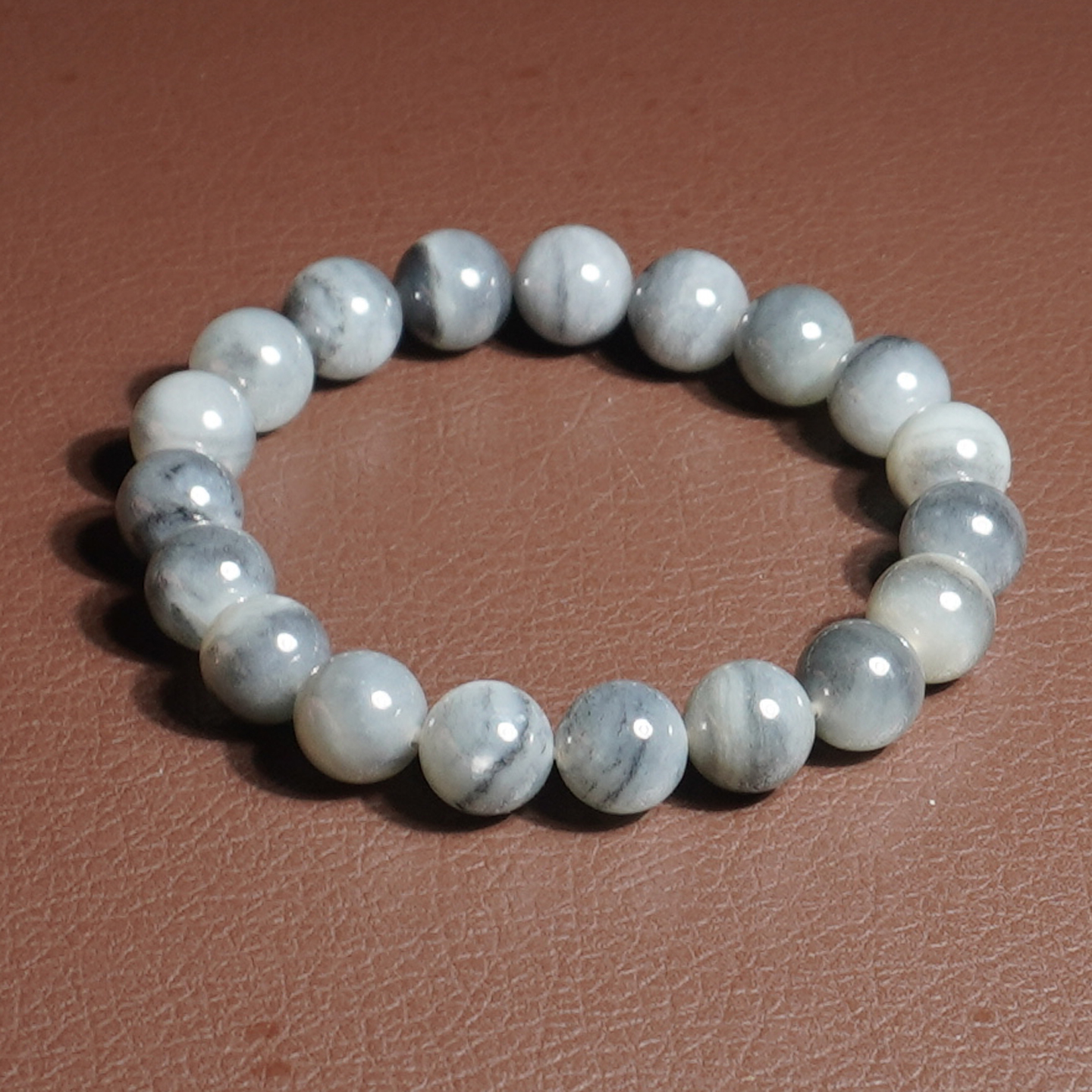 和田玉新疆一线天意境青花籽手串