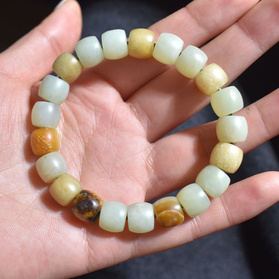 震惊了方言和田玉老熟唐河沁黄玉籽料卡10mm老型珠单圈手链手串R1