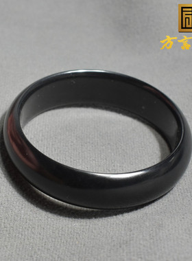 白玉底墨玉籽料56mm玉石手镯