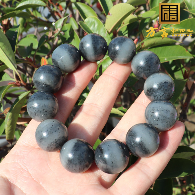 方言和田玉青花籽料原皮豪华手链