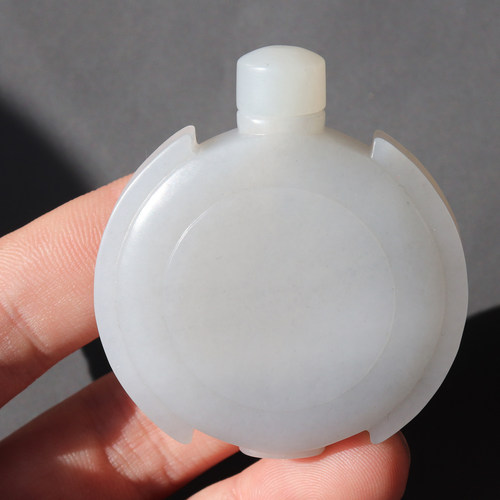 方言和田玉白青花鼻烟壶手把件