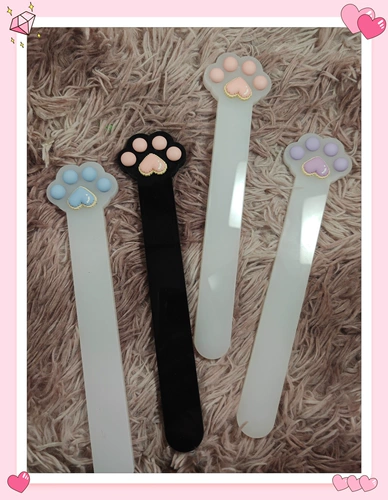 Мастер и Алат Ао собака знаменитое кошачье кошачьи кошачьи кот