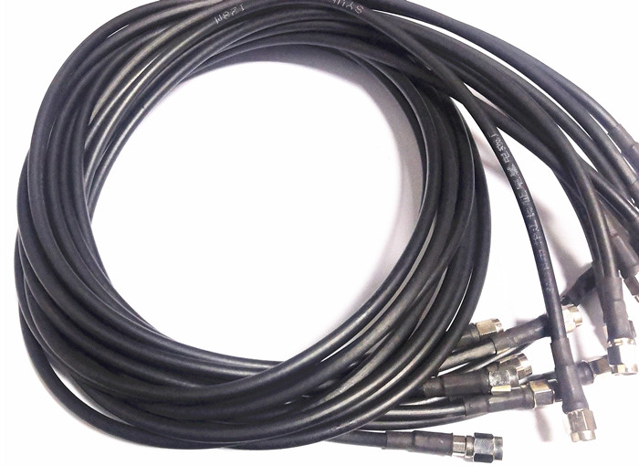 SMA同轴电缆线 阻抗50R（欧姆 ）1M长 BNC线 公头对公头 SYV50-3