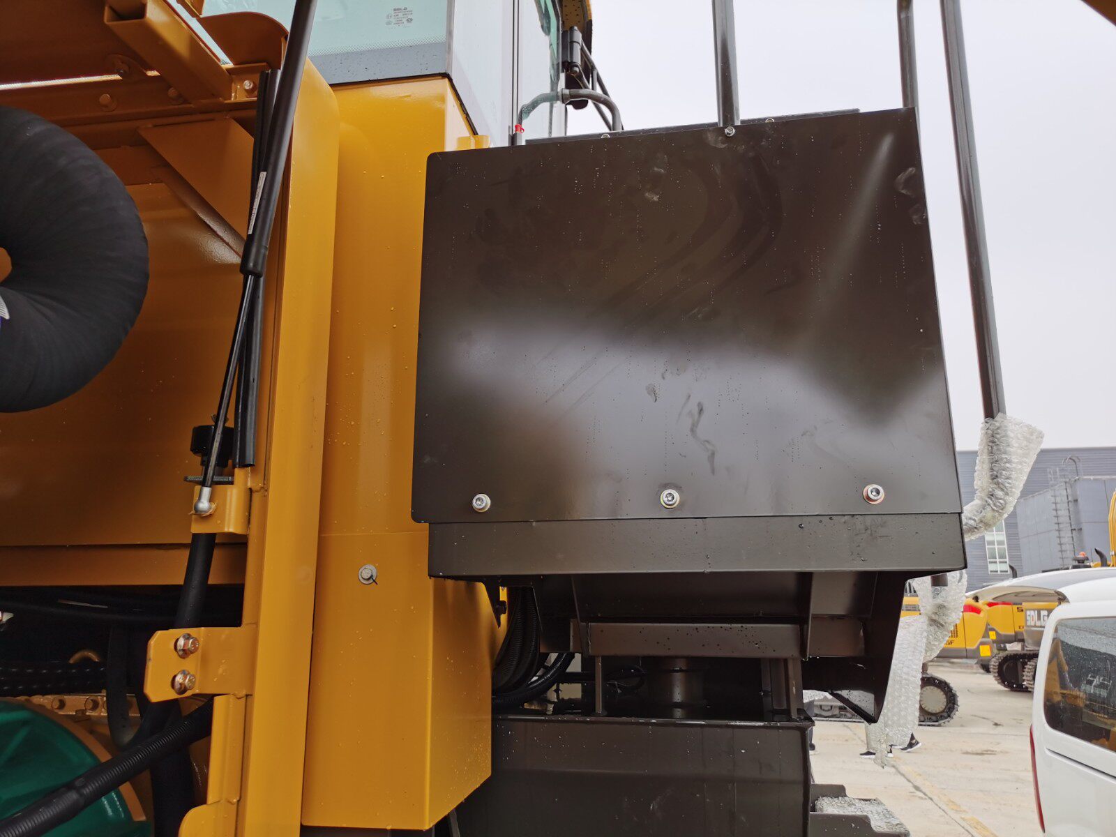 山东临工装载机专用冷凝器挡泥板散热器护板933953955955f通用