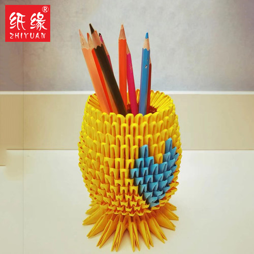 diy手工菠萝学生三角插折纸