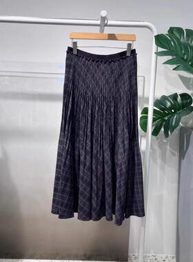 MM麦麦家2025秋冬新款深灰色中长款格纹百褶A字裙半身裙5GA141581
