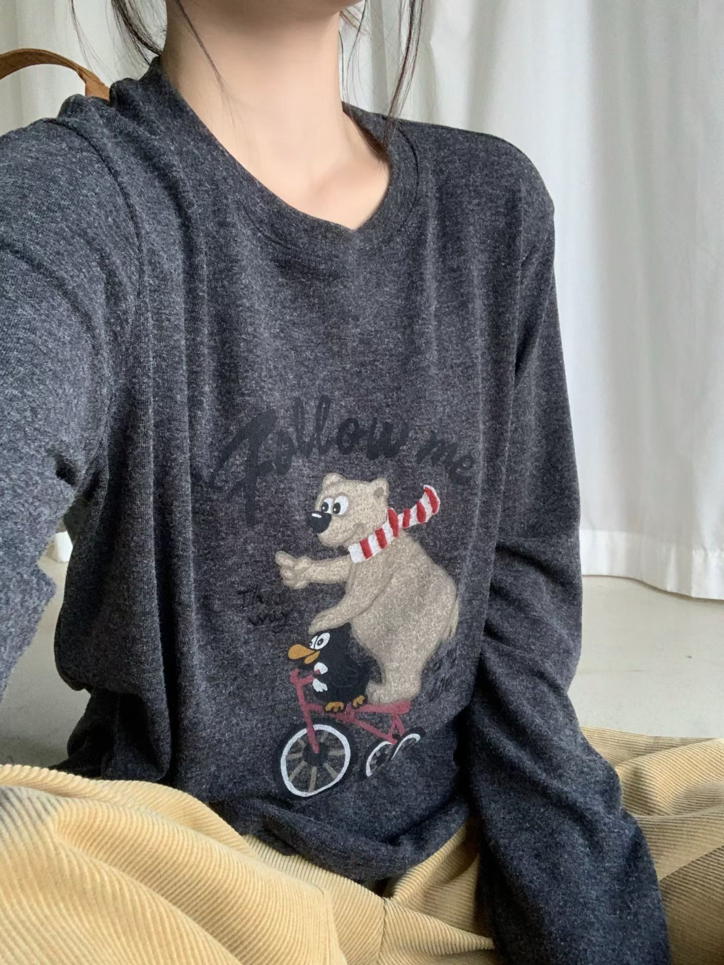 i-D sisters-姐妹家冬季新款长袖T恤571053拼接小狗印花减龄上衣