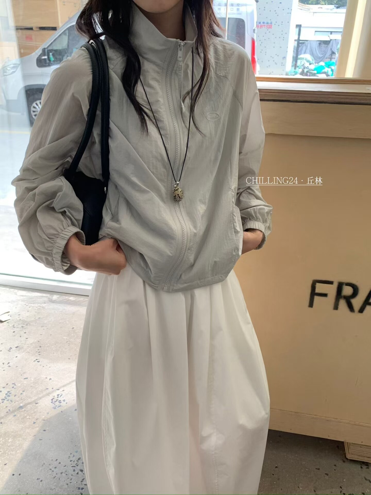 chilling24丘林夏季立领刺绣小标拉链短款防晒衣女薄款冲锋衣外套