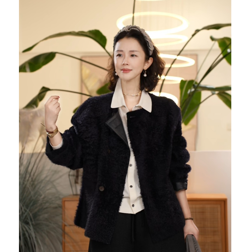 Y【叭哒不惑】游弋 小拉贡皮毛一体圆领极简风女长袖新中式