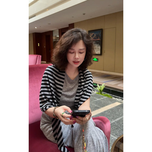 三角披肩女时尚百搭通勤松弛