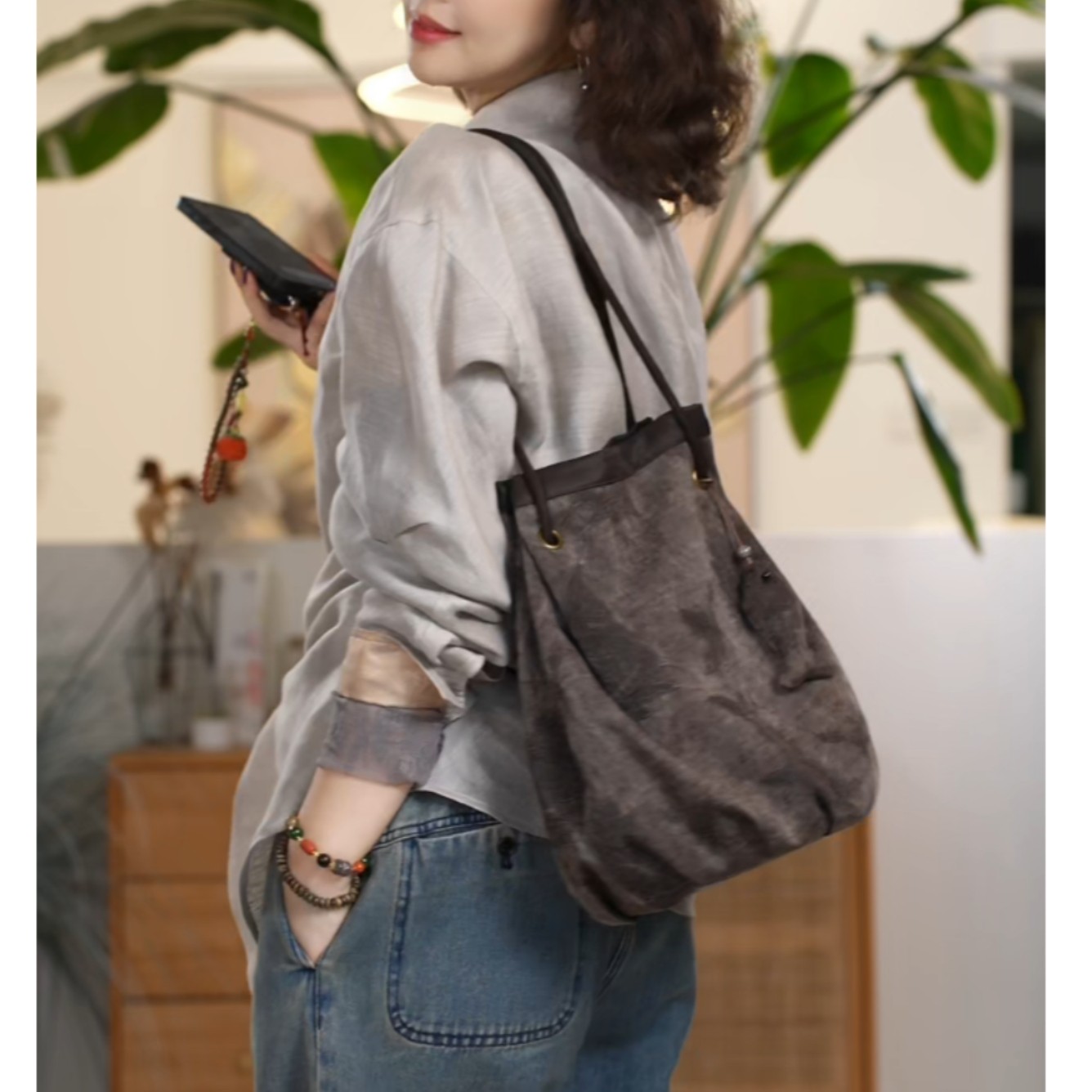 Y【叭哒不惑】桑蚕丝香云纱中式百搭抽绳福袋包单肩托特包,箱包皮具/热销女包/男包,通用款女包,淘宝优惠券,粉丝福利购,淘宝优惠卷