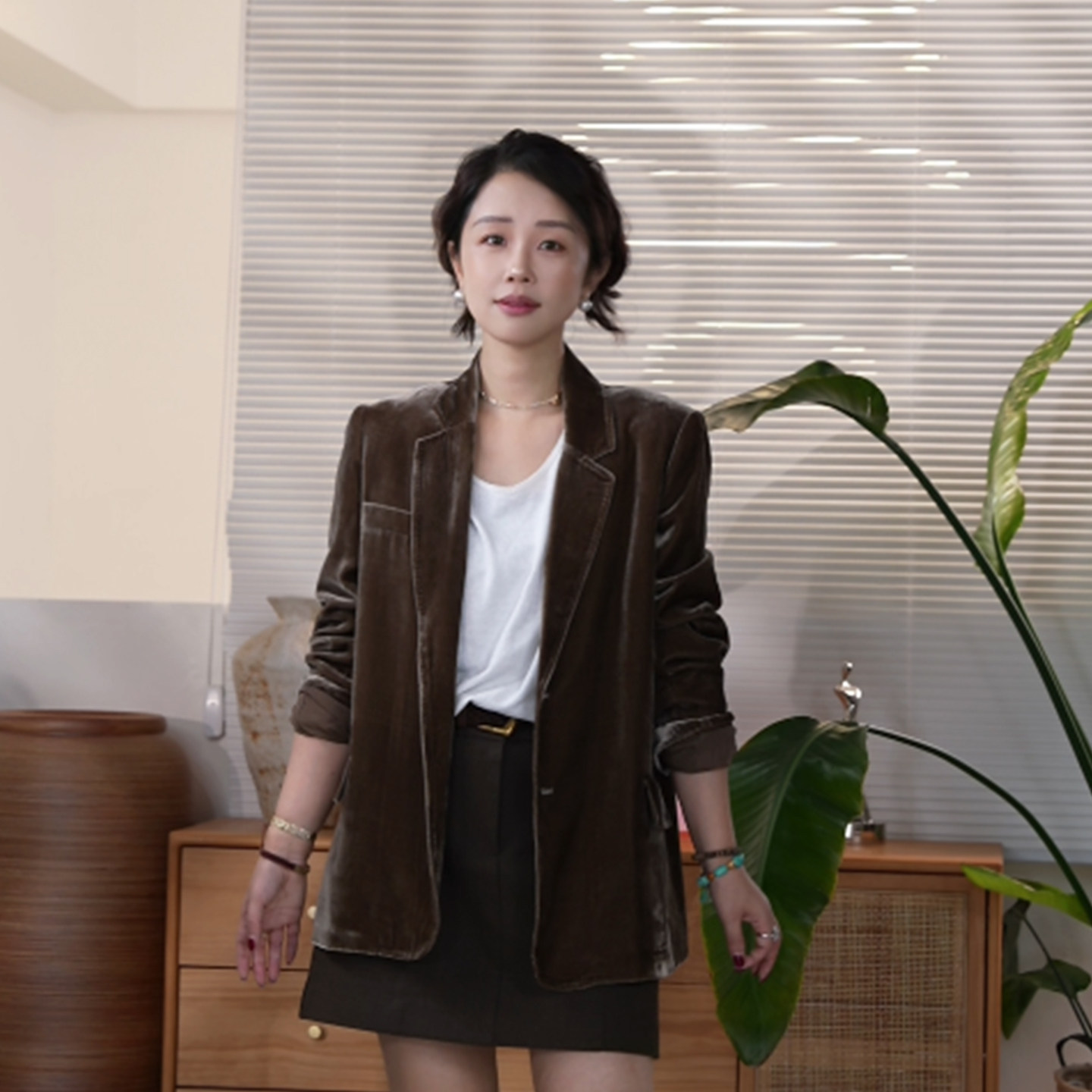 X【叭哒不惑】 折射板 桑蚕丝丝绒复古高级感气质搭女士西装外套