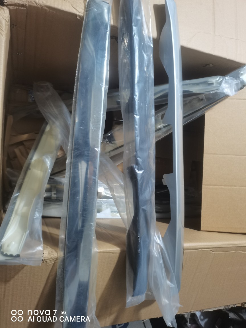 适用于森雅M80后背门亮条装饰条拍照板扣手板条装饰条