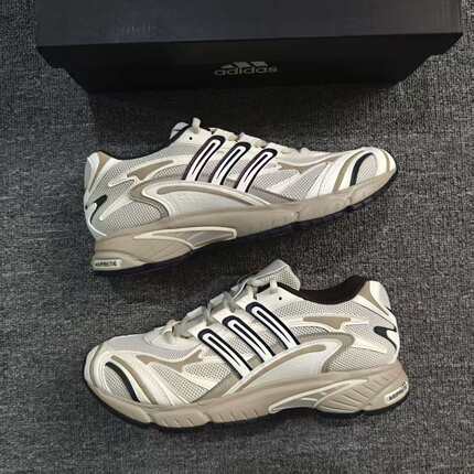 阿迪达斯正品休闲鞋男女TEMPER RUN复古时尚网面运动老爹鞋JR9560