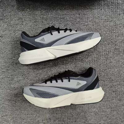 ADIDAS阿迪达斯男女LIGHTBLAZE低帮缓震透气跑步鞋 JS0913