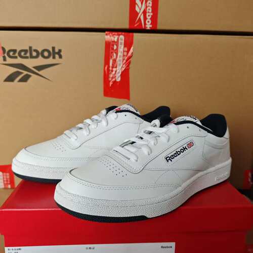 REEBOK锐步男子二层牛皮Club c 85运动休闲复古板鞋100000156