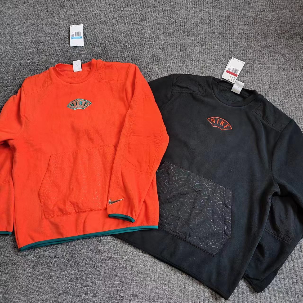 宽松保暖加绒套头运动卫衣